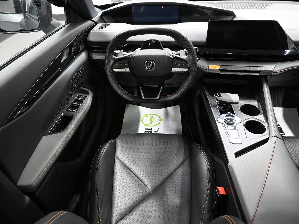 Changan UNI-V 2023 года с пробегом. Фото: #10