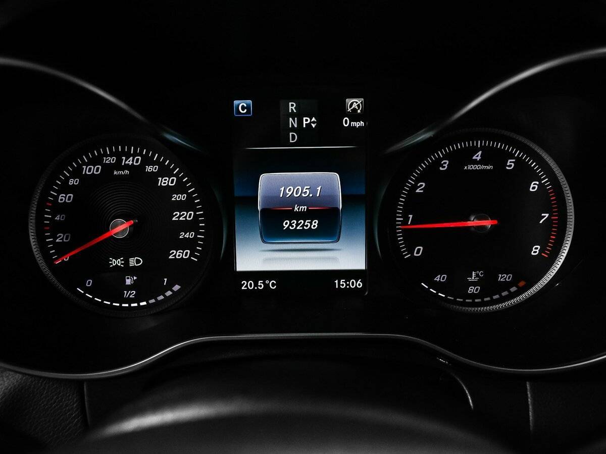 Mercedes-Benz C-Класс 2017 года с пробегом. Фото: #9