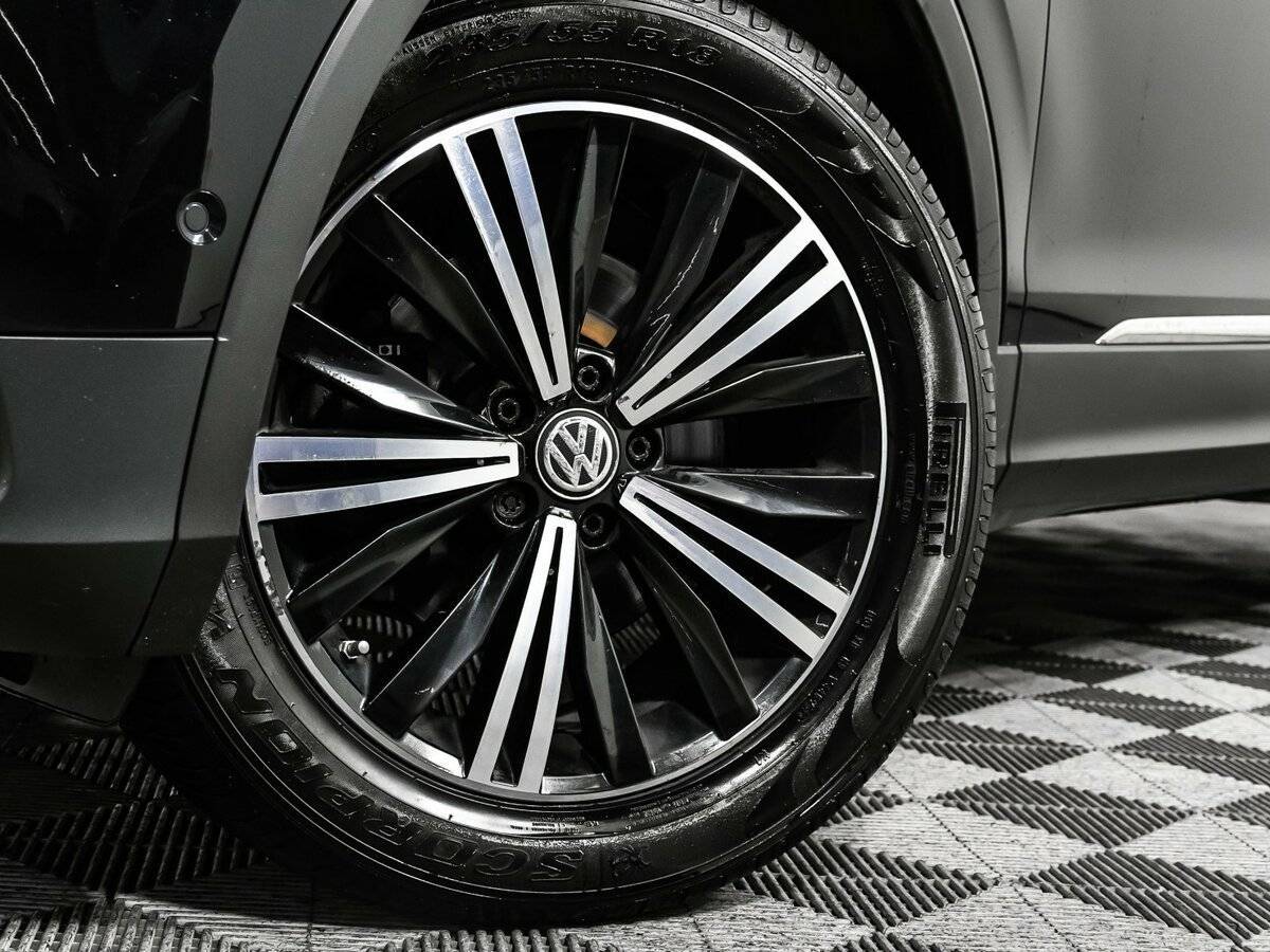 Б/У Фольксваген Тигуан 2017 года. Фото: #14