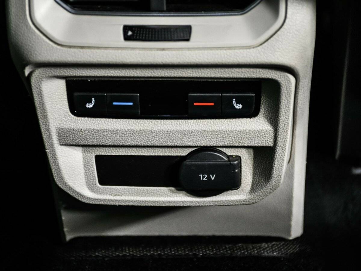 Б/У Фольксваген Тигуан 2017 года. Фото: #15