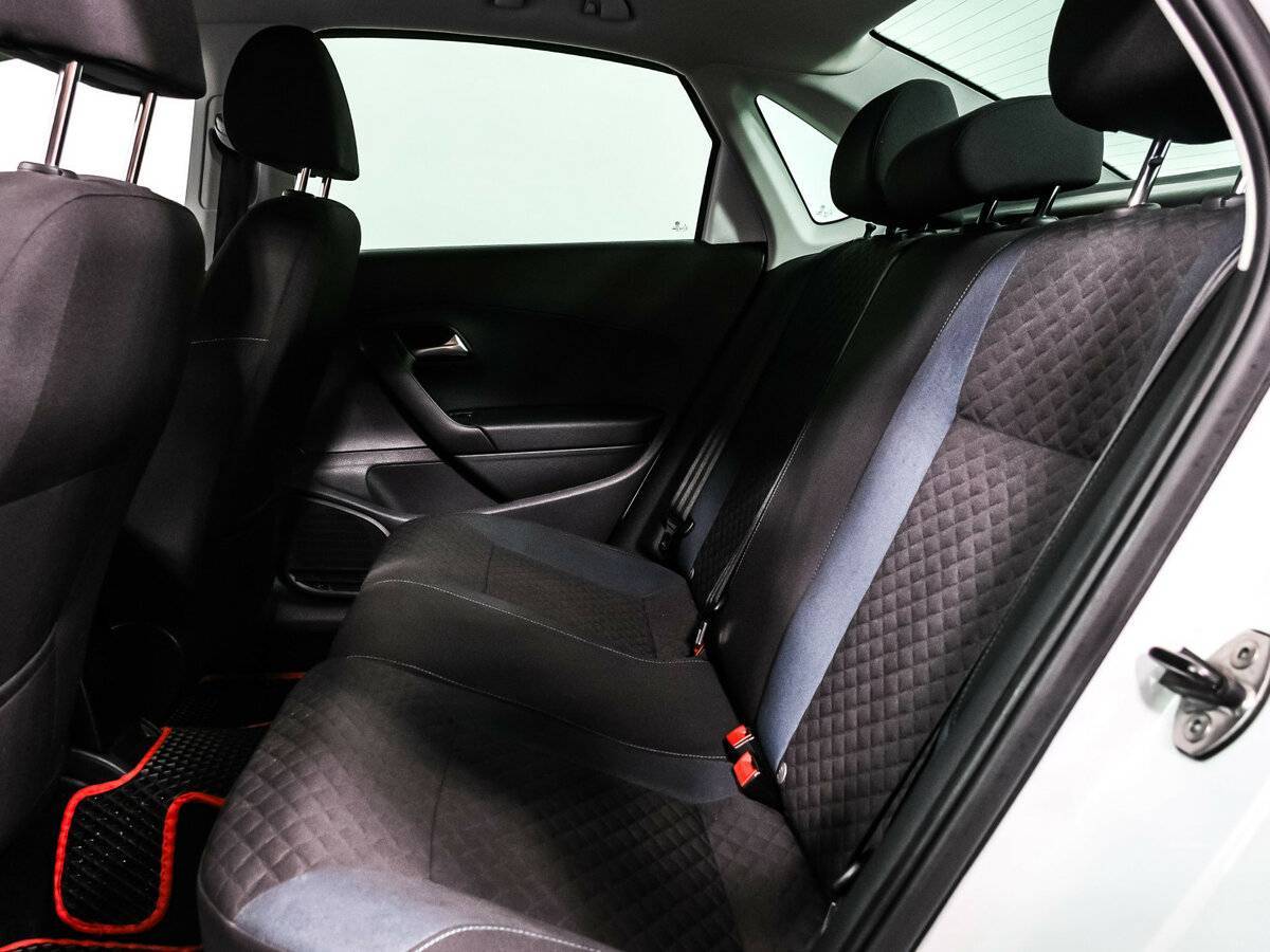 Б/У Фольксваген Поло 2020 года. Фото: #12