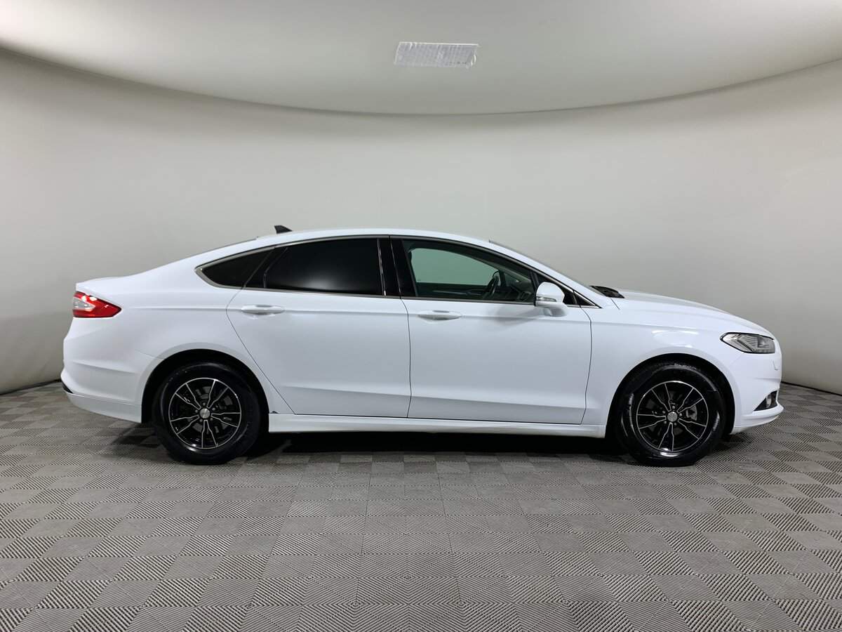 Ford Mondeo 2018 года с пробегом. Фото: #3