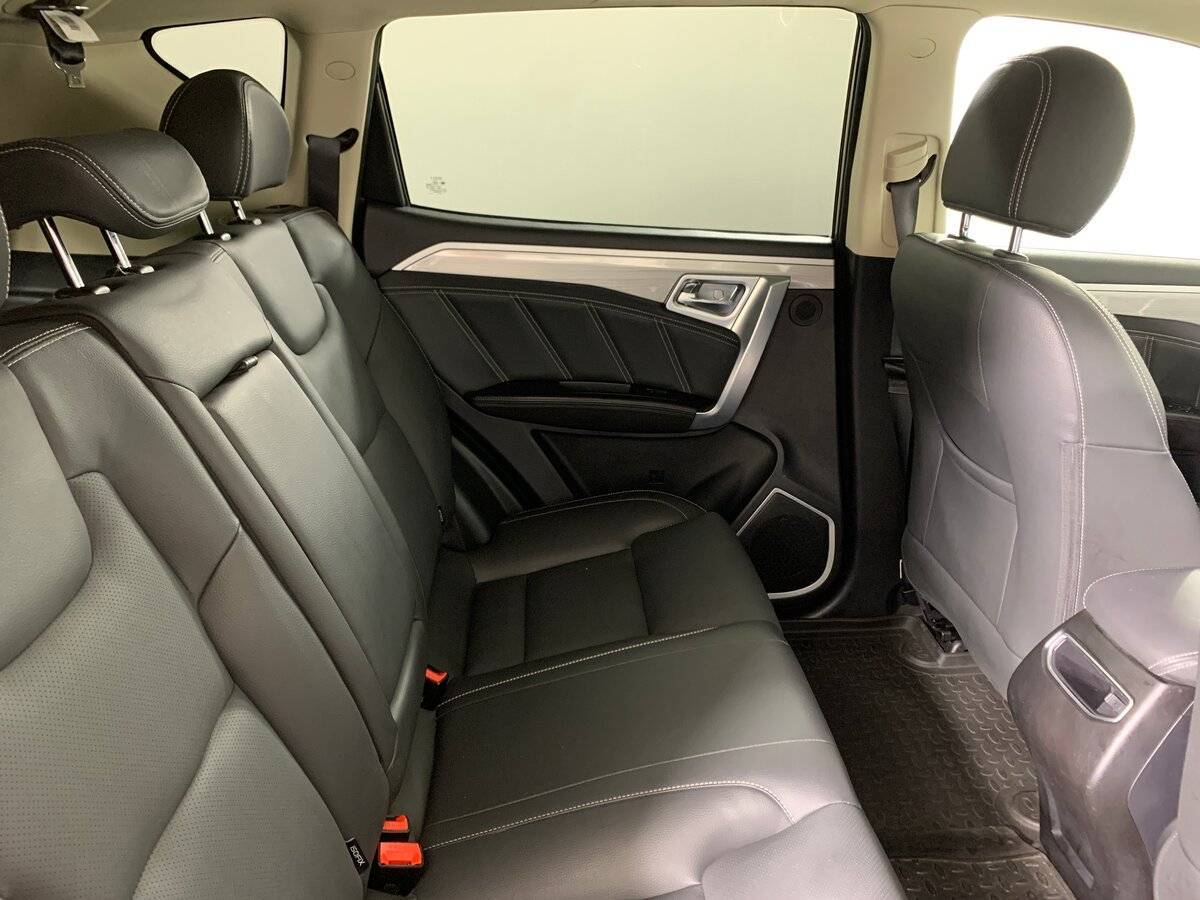 Geely Emgrand X7 2020 года с пробегом. Фото: #16