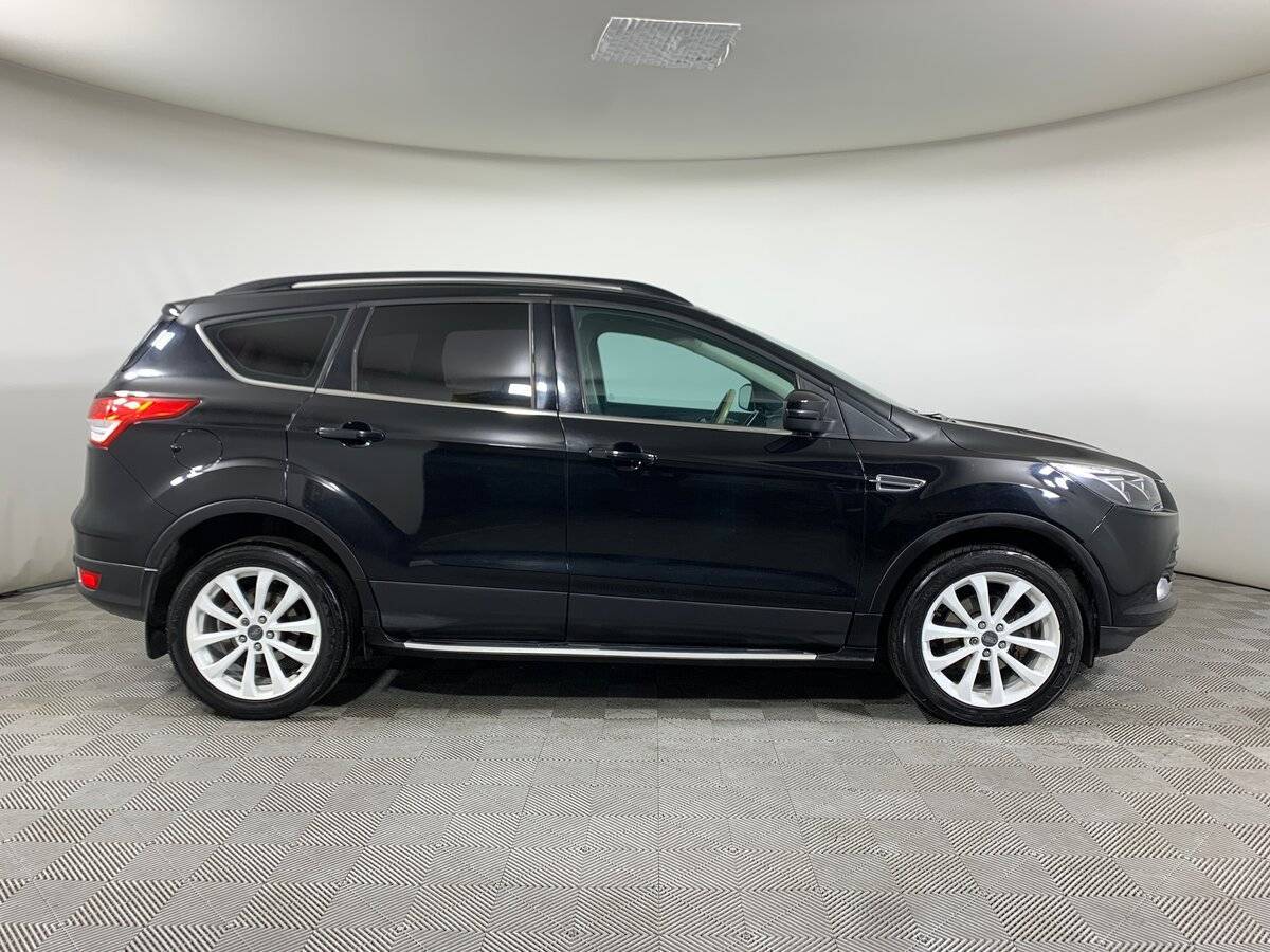 Ford Kuga 2016 года с пробегом. Фото: #3