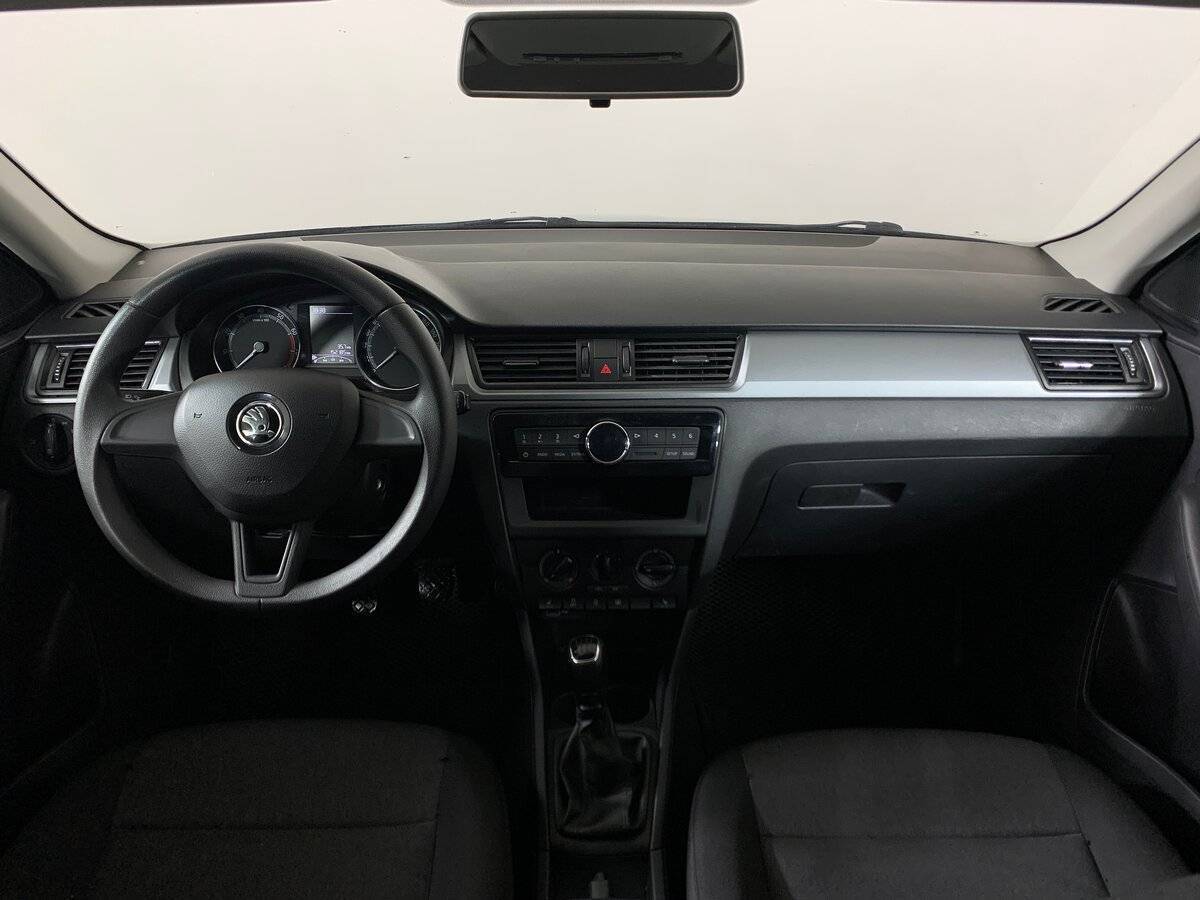 Skoda Rapid 2018 года с пробегом. Фото: #10