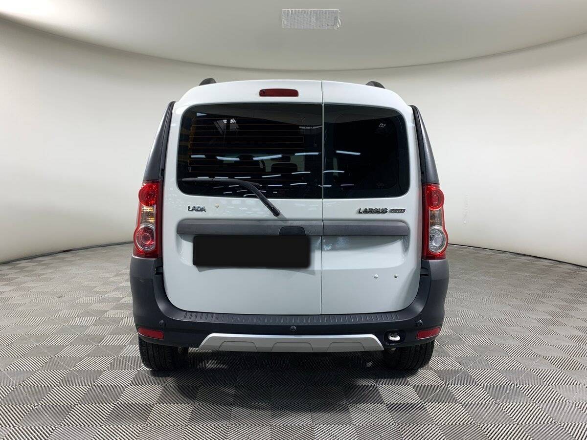 Lada (ВАЗ) Largus 2018 года с пробегом. Фото: #5