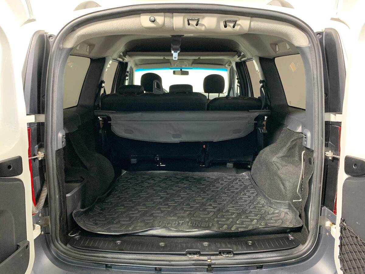 Lada (ВАЗ) Largus 2018 года с пробегом. Фото: #18