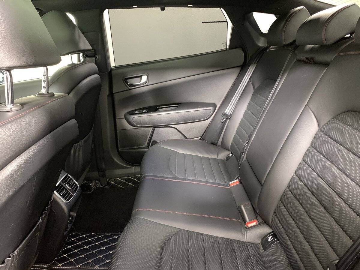 Kia Optima 2018 года с пробегом. Фото: #21