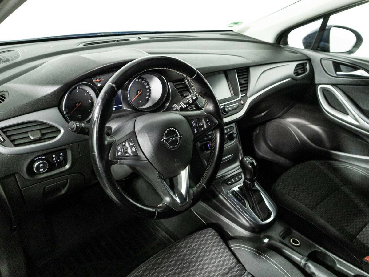 Б/У Опель Астра 2019 года. Фото: #10