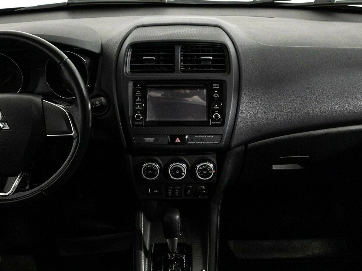 Б/У Митсубиши АС-Икс 2019 года. Фото: #13