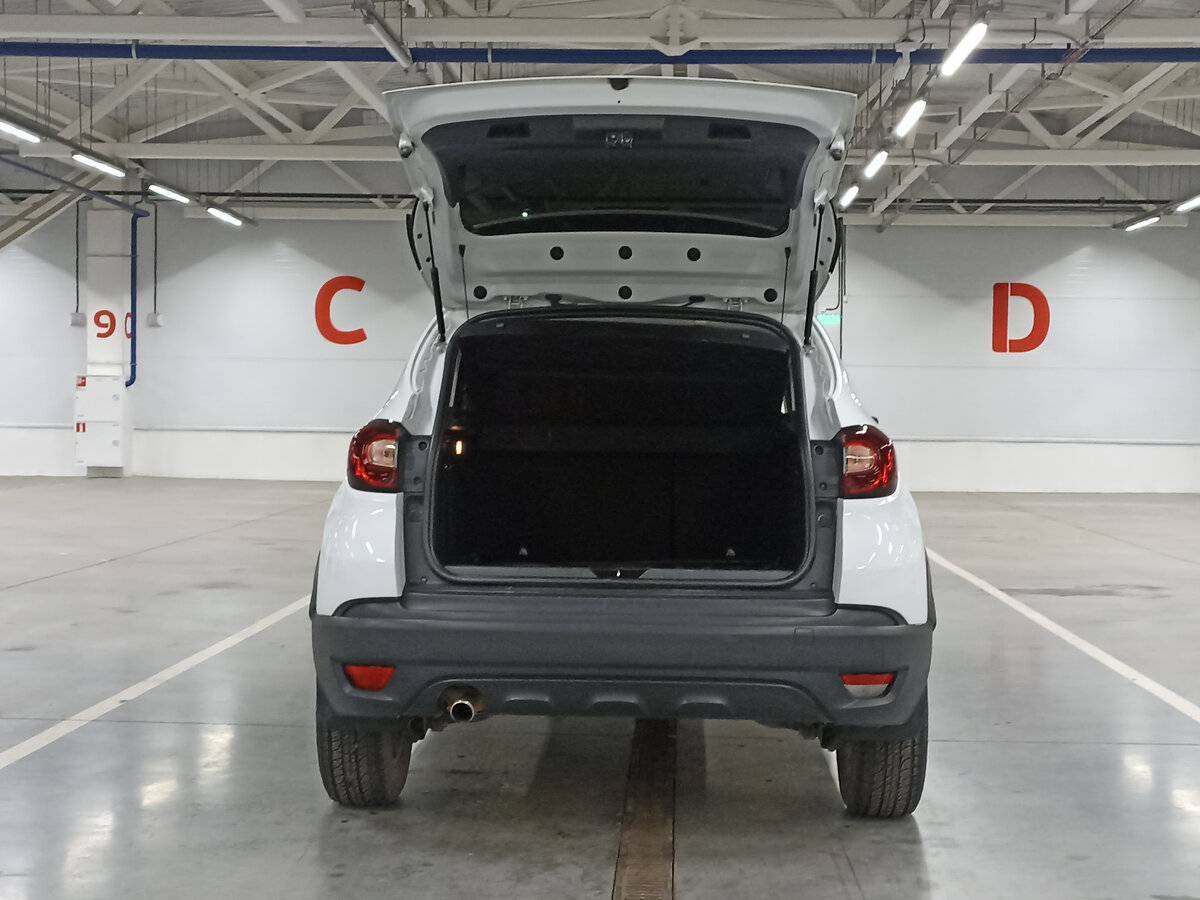 Renault Kaptur 2018 года с пробегом. Фото: #9