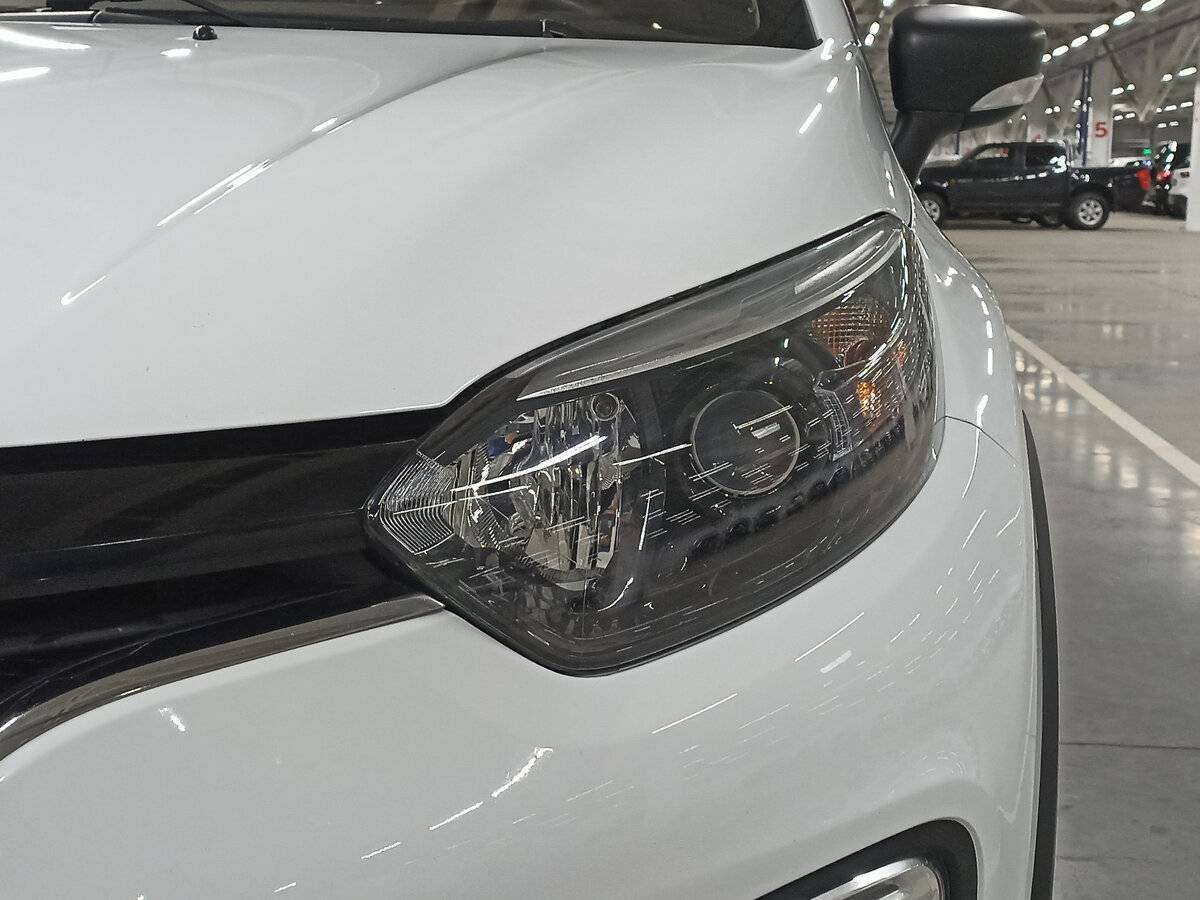 Renault Kaptur 2018 года с пробегом. Фото: #16