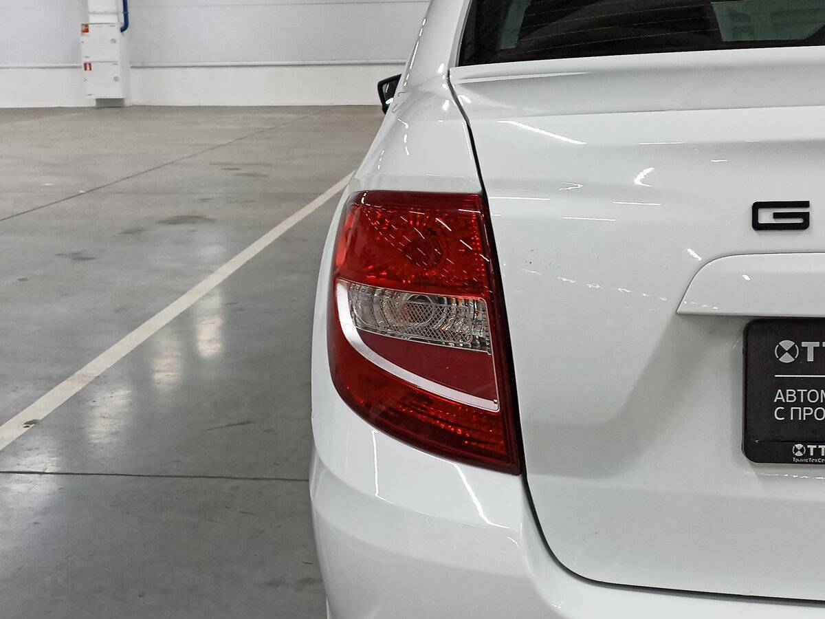 Lada (ВАЗ) Granta 2021 года с пробегом. Фото: #8