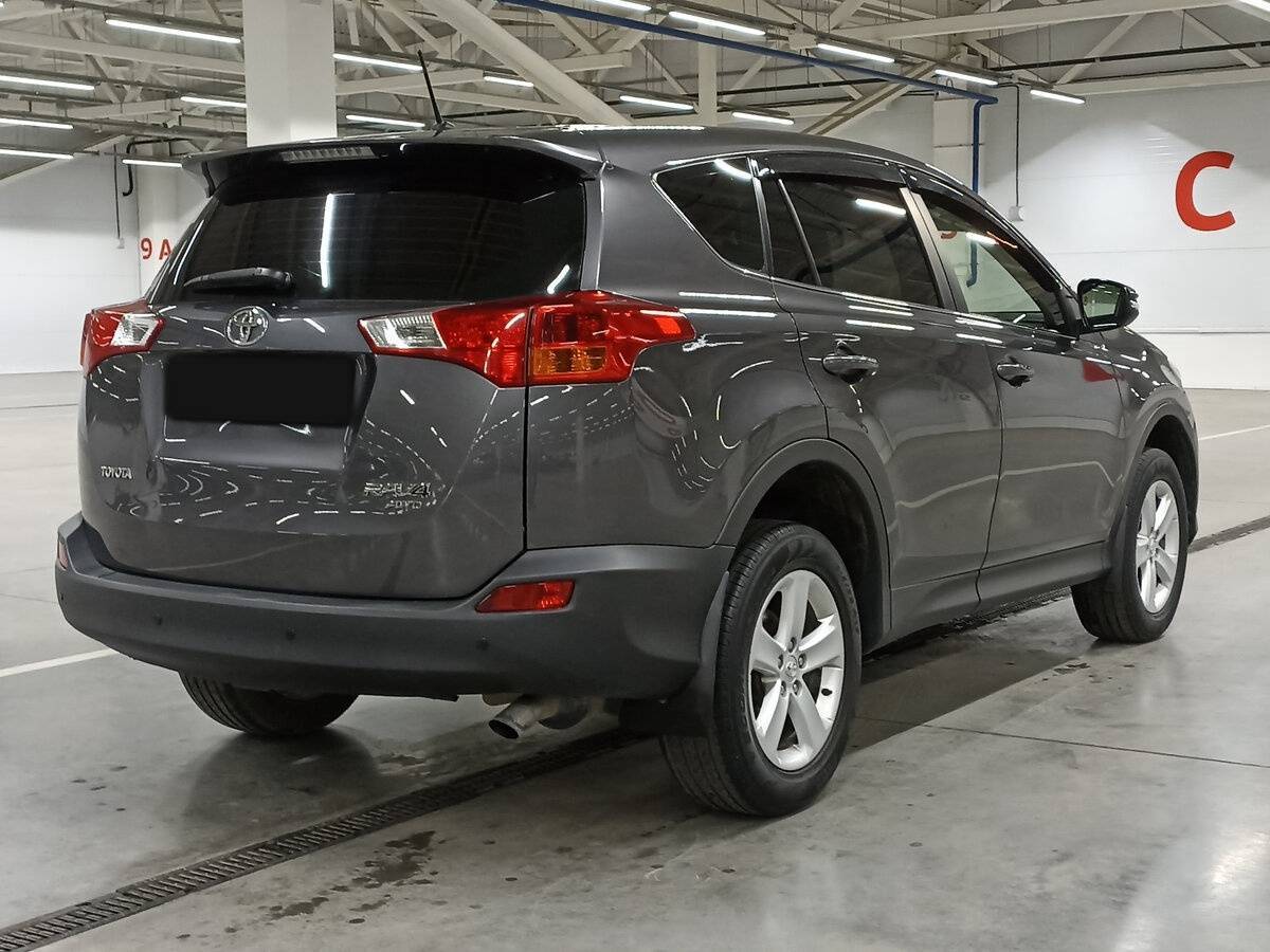 Toyota RAV4 2013 года с пробегом. Фото: #4