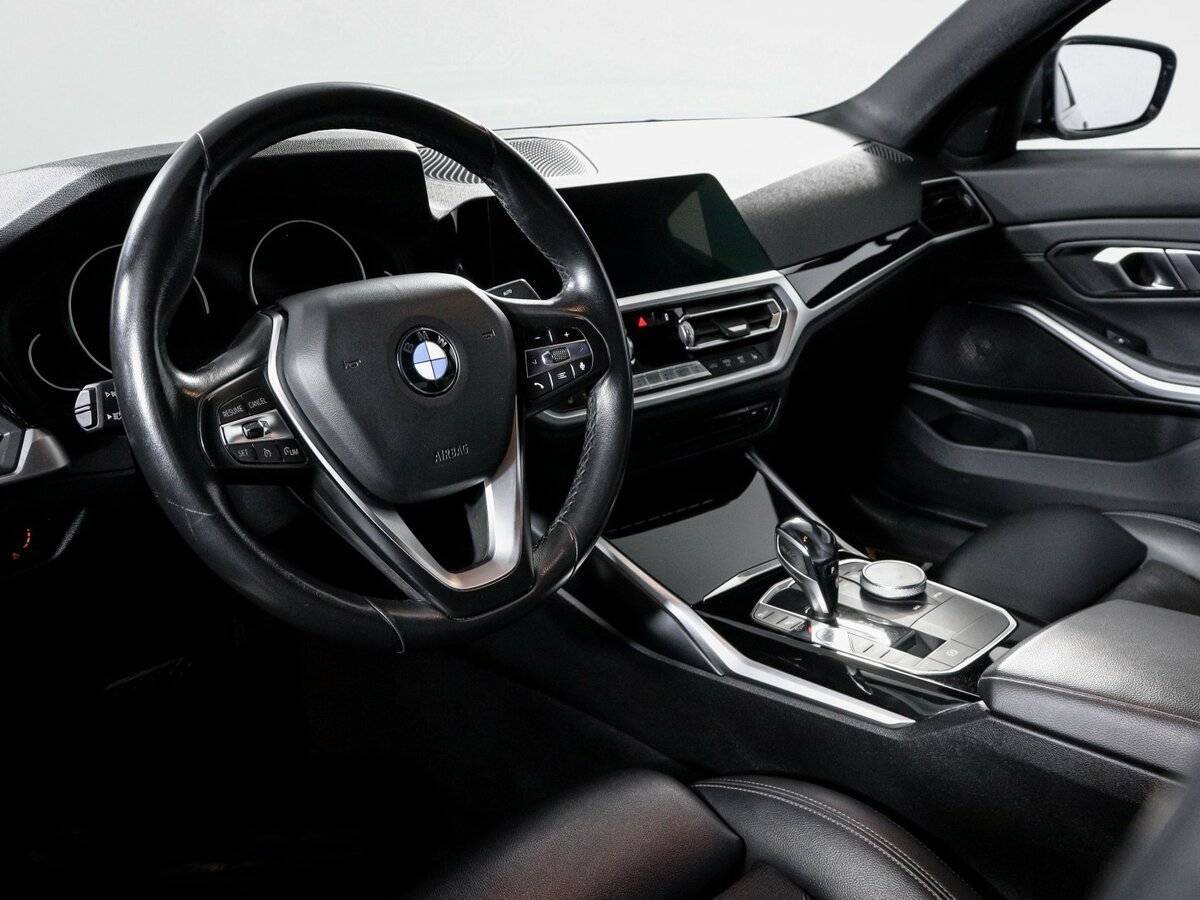 BMW 3 серии 2019 года с пробегом. Фото: #13