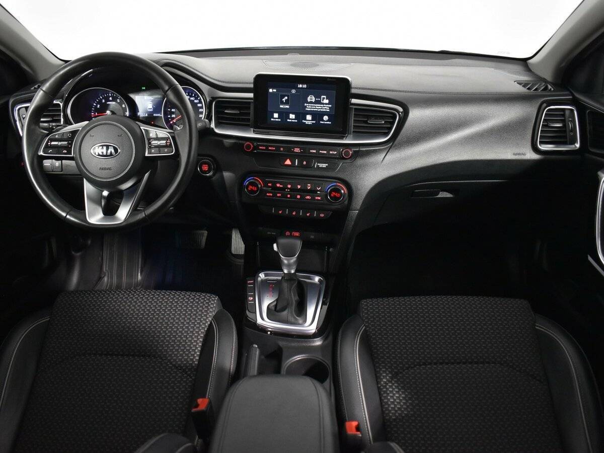 Kia Ceed 2019 года с пробегом. Фото: #10