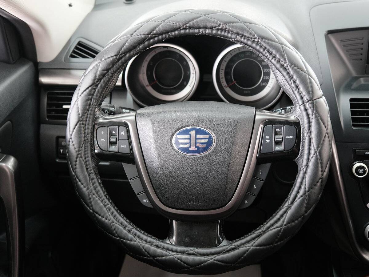 FAW Besturn X80 2017 года с пробегом. Фото: #9