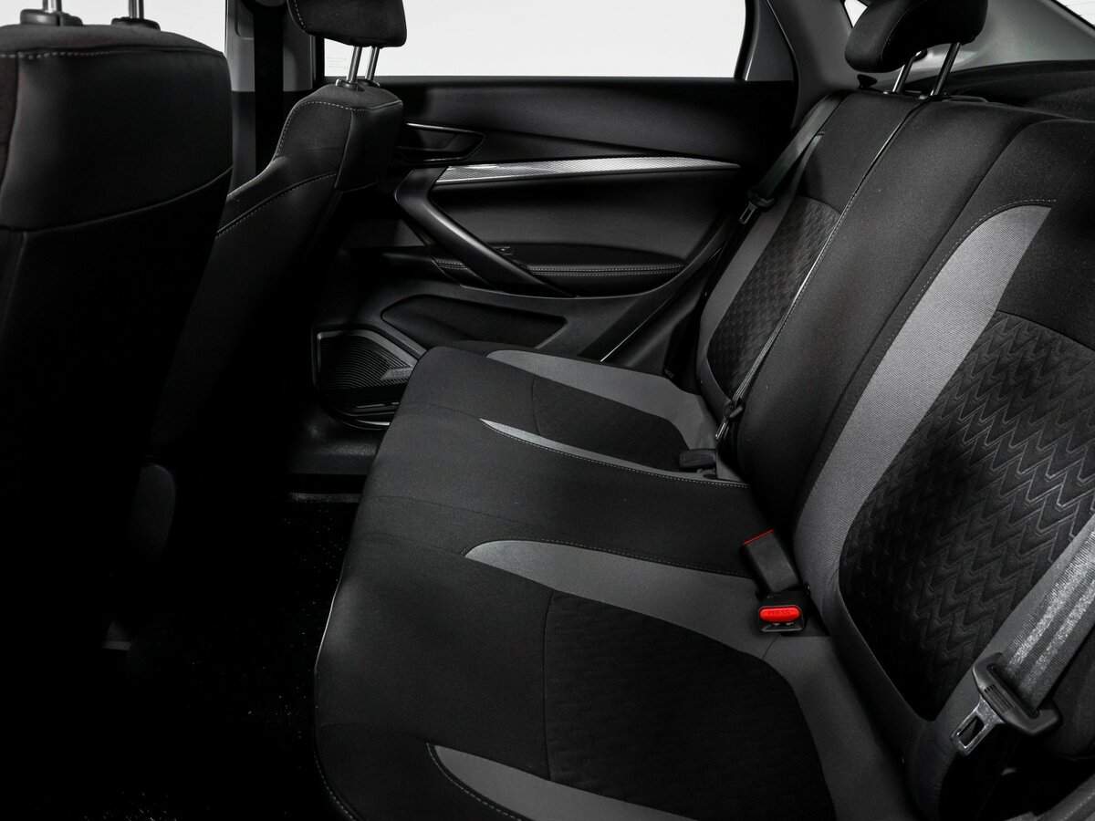 Lada (ВАЗ) Vesta 2023 года с пробегом. Фото: #9