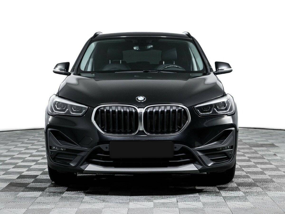 BMW X1 2020 года с пробегом. Фото: #1