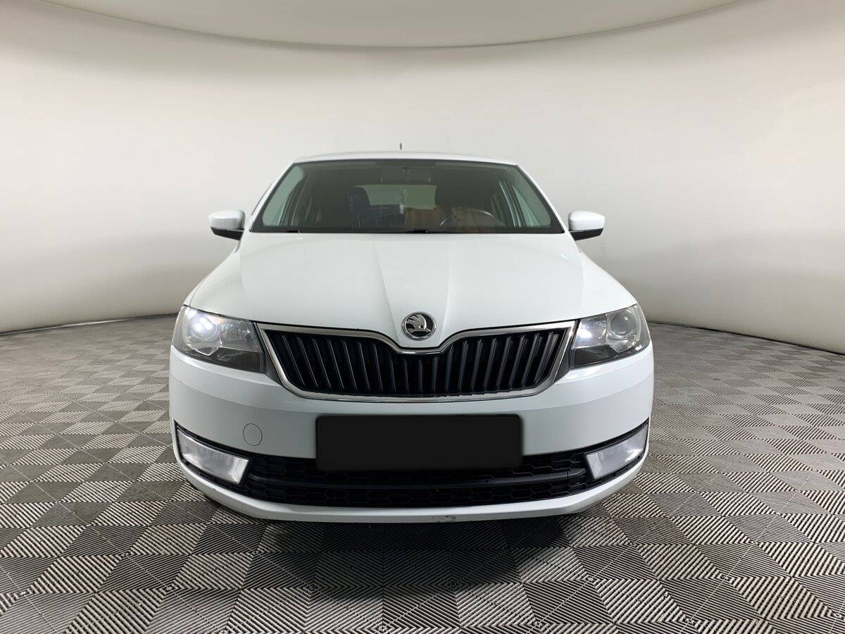 Skoda Rapid 2015 года с пробегом. Фото: #1