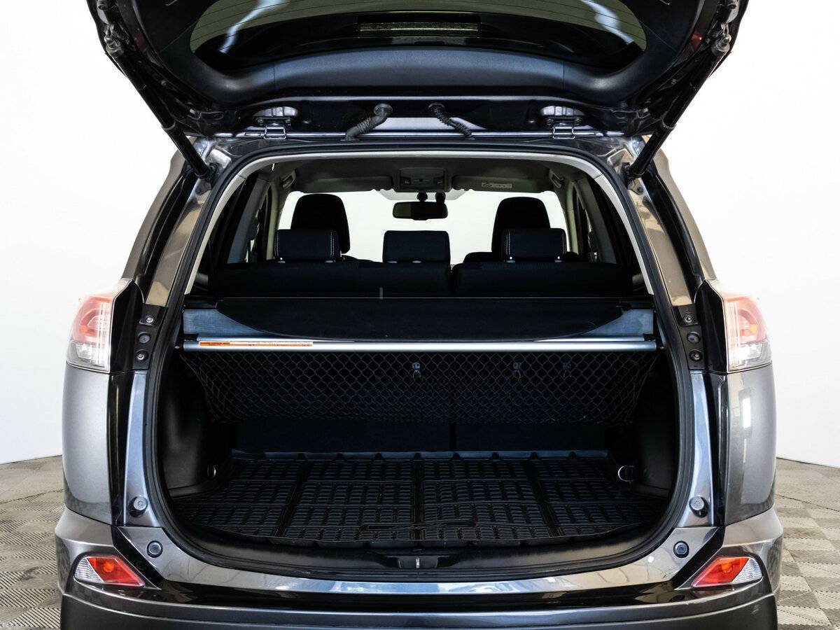 Toyota RAV4 2016 года с пробегом. Фото: #17