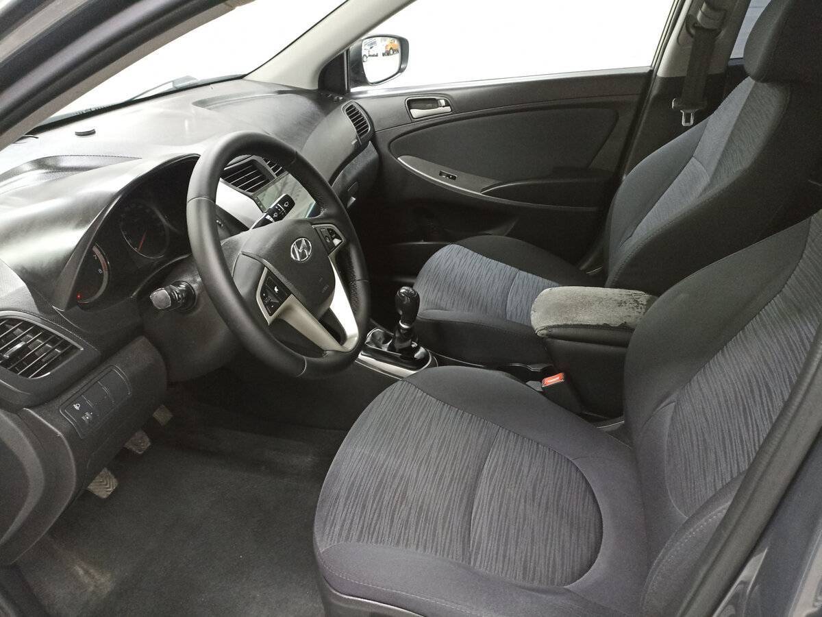 Hyundai Solaris 2015 года с пробегом. Фото: #15