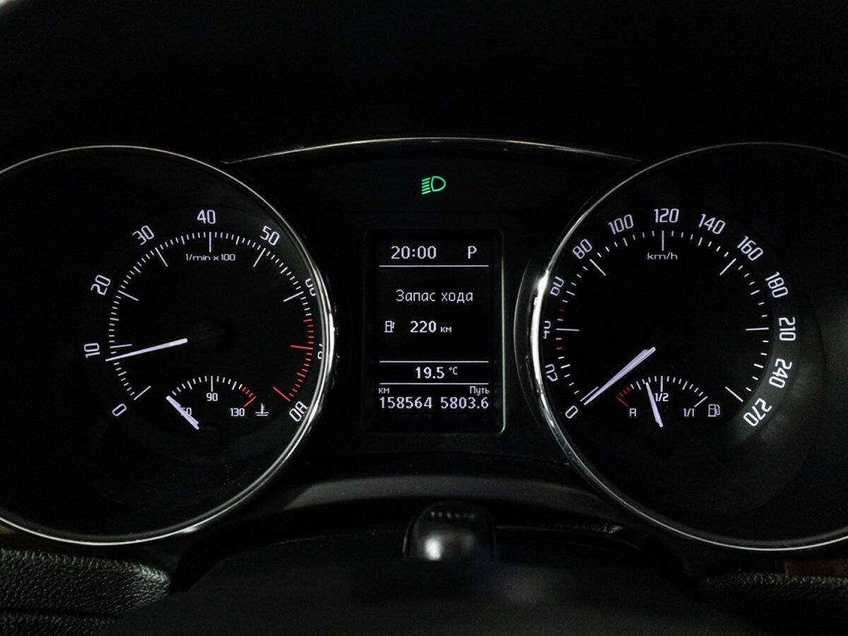 Б/У Шкода Суперб 2013 года. Фото: #11