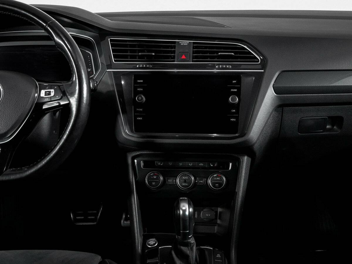 Б/У Фольксваген Тигуан 2019 года. Фото: #12