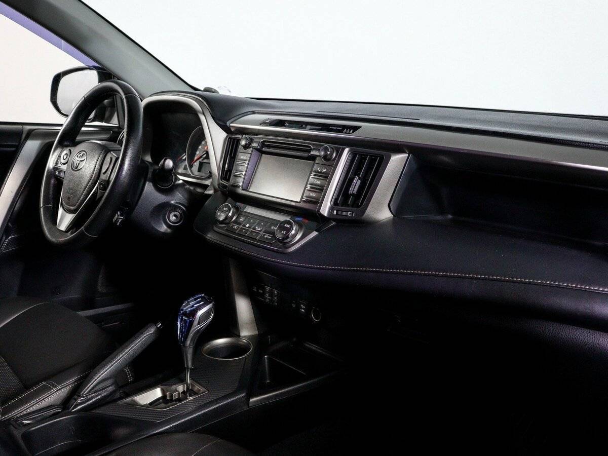 Б/У Тойота Рав4 2013 года. Фото: #8