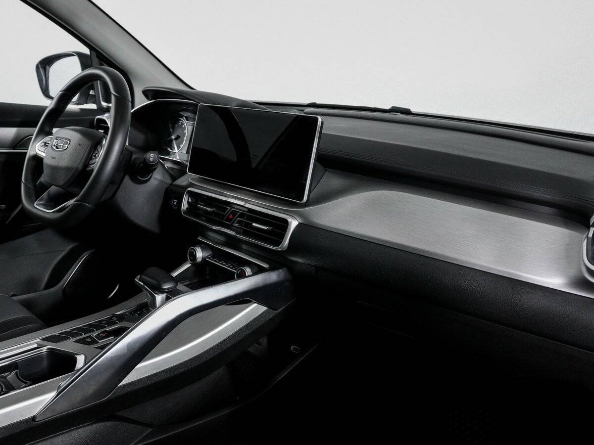 Geely Coolray 2023 года с пробегом. Фото: #8