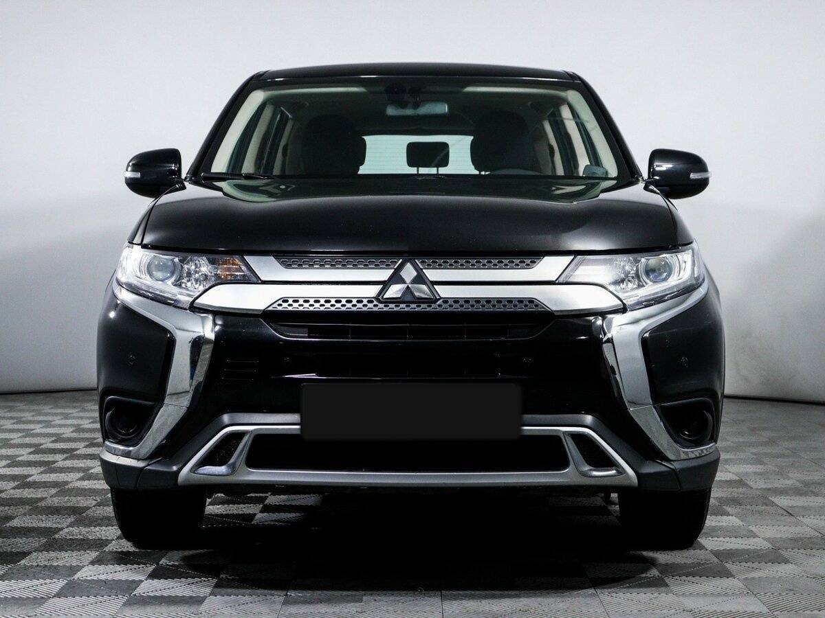 Mitsubishi Outlander 2019 года с пробегом. Фото: #1