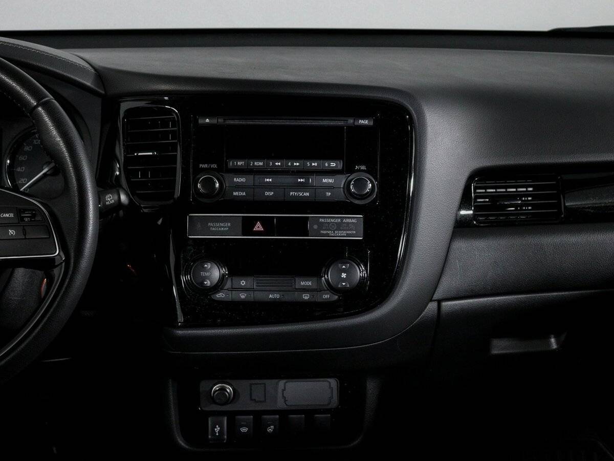 Mitsubishi Outlander 2019 года с пробегом. Фото: #12