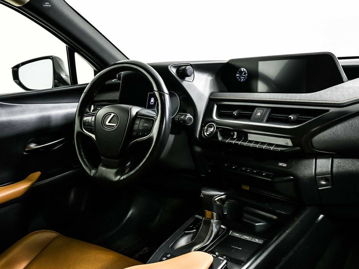 Lexus UX 2019 года с пробегом. Фото: #8