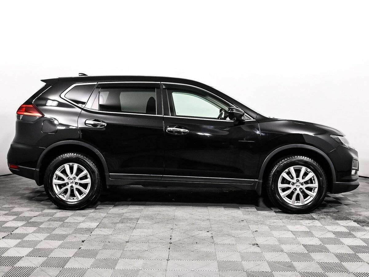 Б/У Ниссан Икс-Трейл 2019 года. Фото: #3