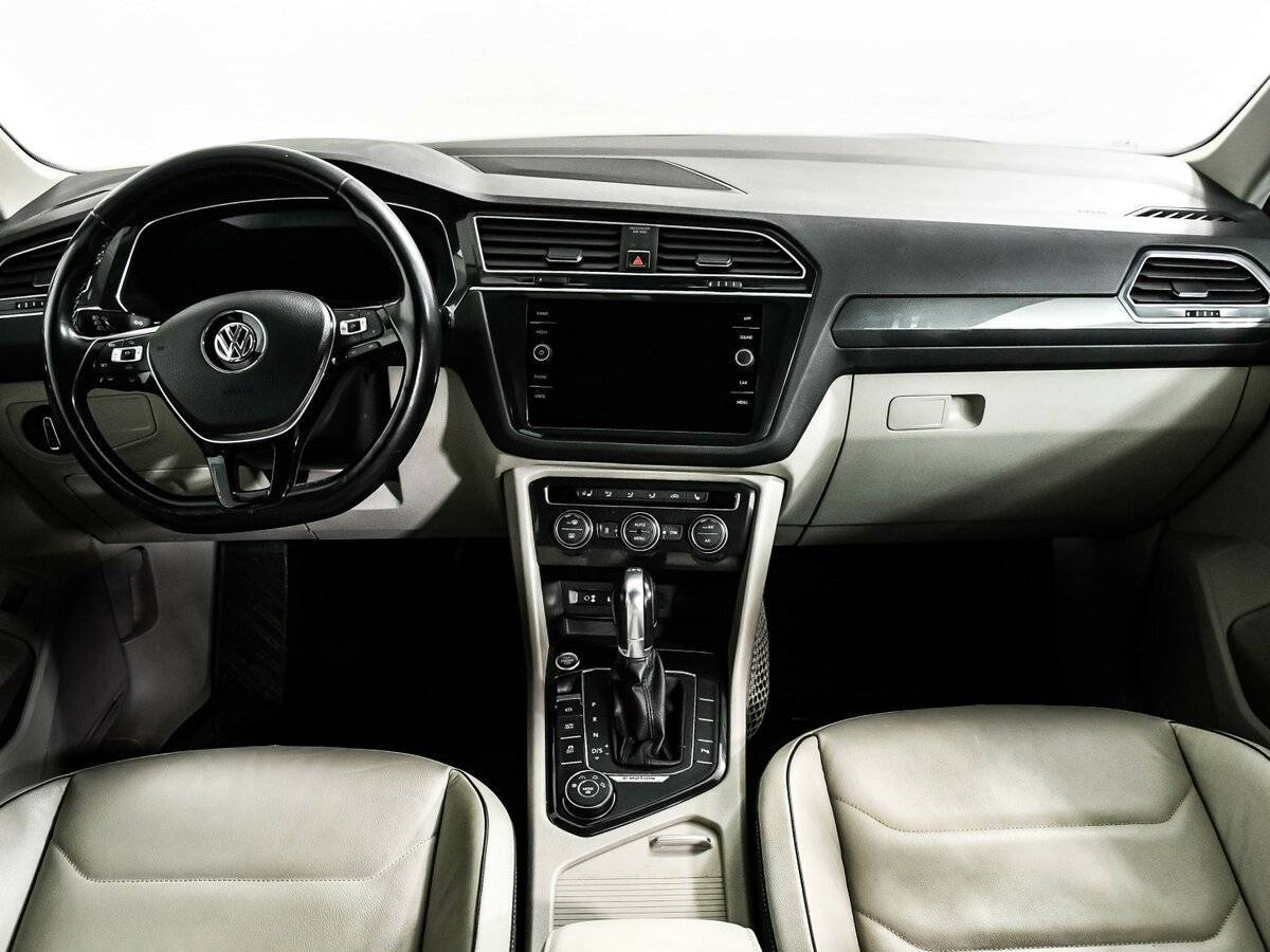 Б/У Фольксваген Тигуан 2017 года. Фото: #10