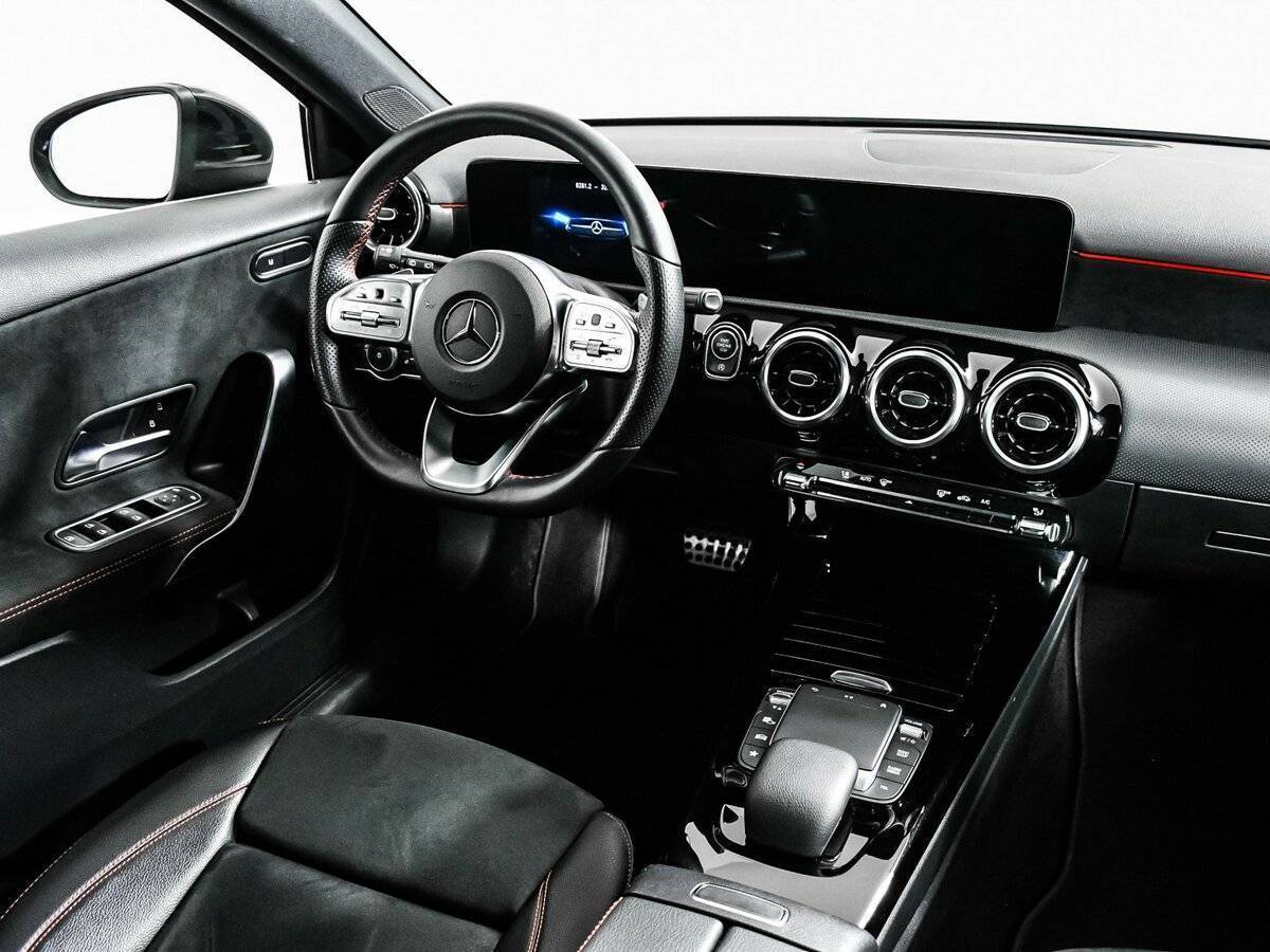 Mercedes-Benz A-Класс 2021 года с пробегом. Фото: #8
