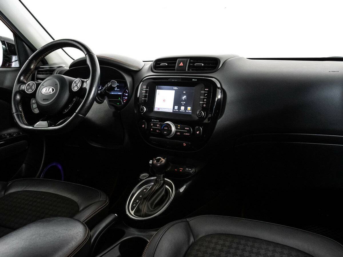 Kia Soul 2016 года с пробегом. Фото: #8