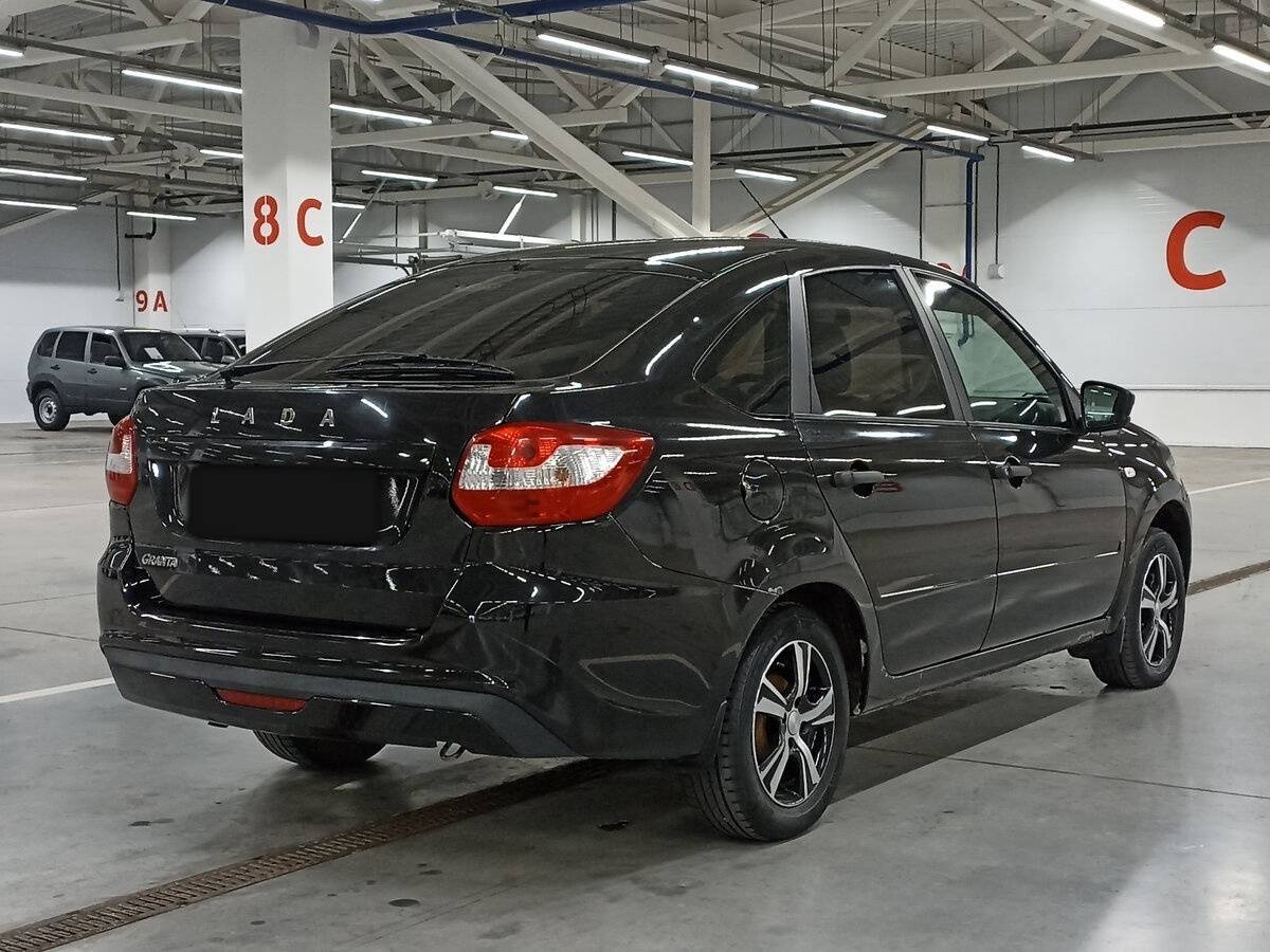 Lada (ВАЗ) Granta 2018 года с пробегом. Фото: #4