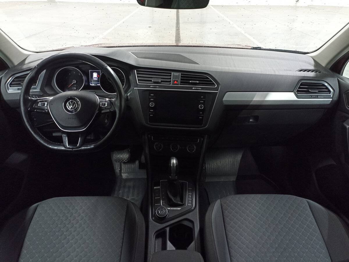 Volkswagen Tiguan 2018 года с пробегом. Фото: #13