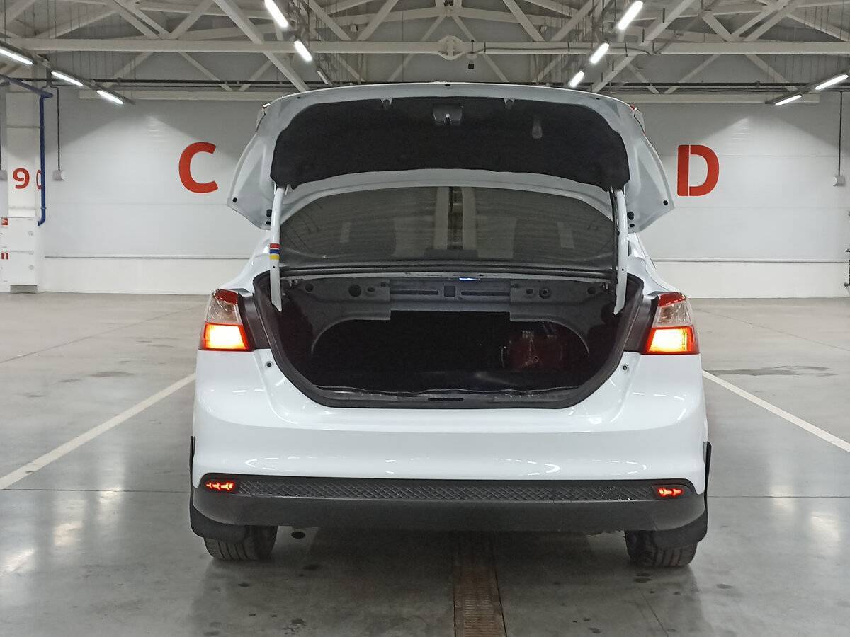 Ford Focus 2013 года с пробегом. Фото: #9