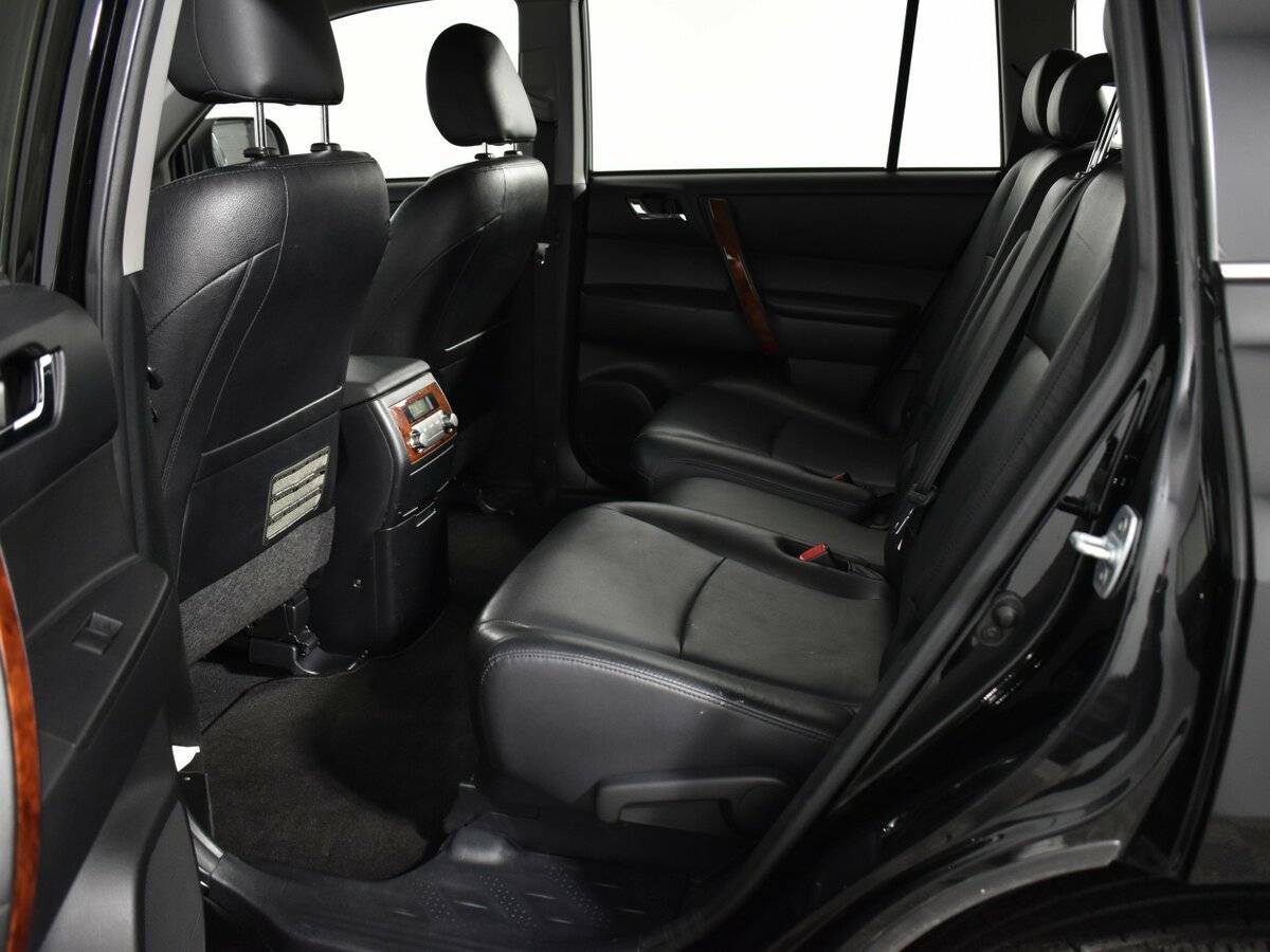 Toyota Highlander 2013 года с пробегом. Фото: #11