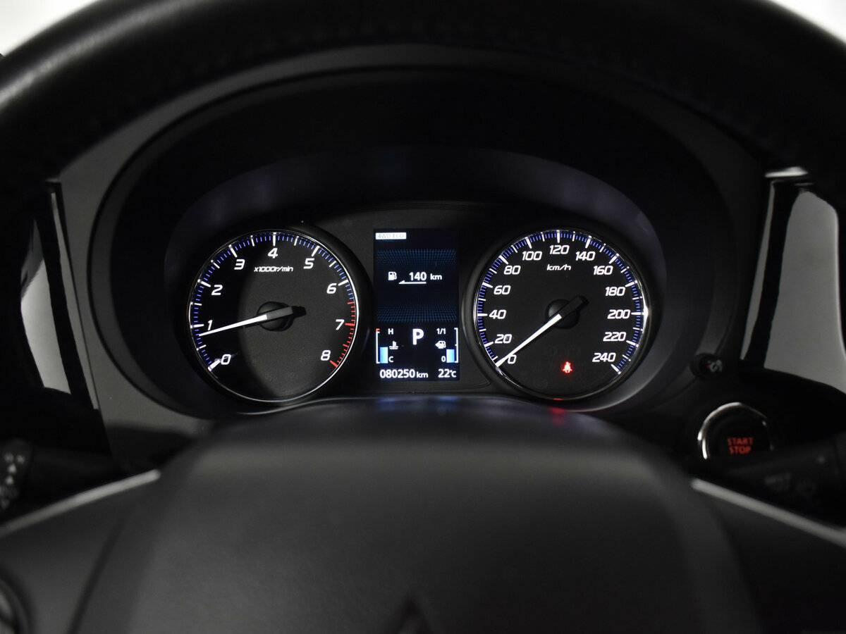 Mitsubishi Outlander 2018 года с пробегом. Фото: #12