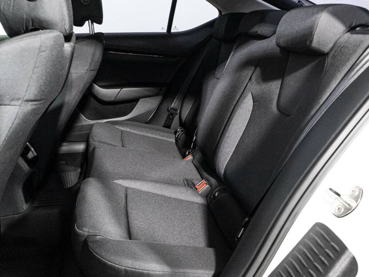 Б/У Шкода Октавия 2021 года. Фото: #9