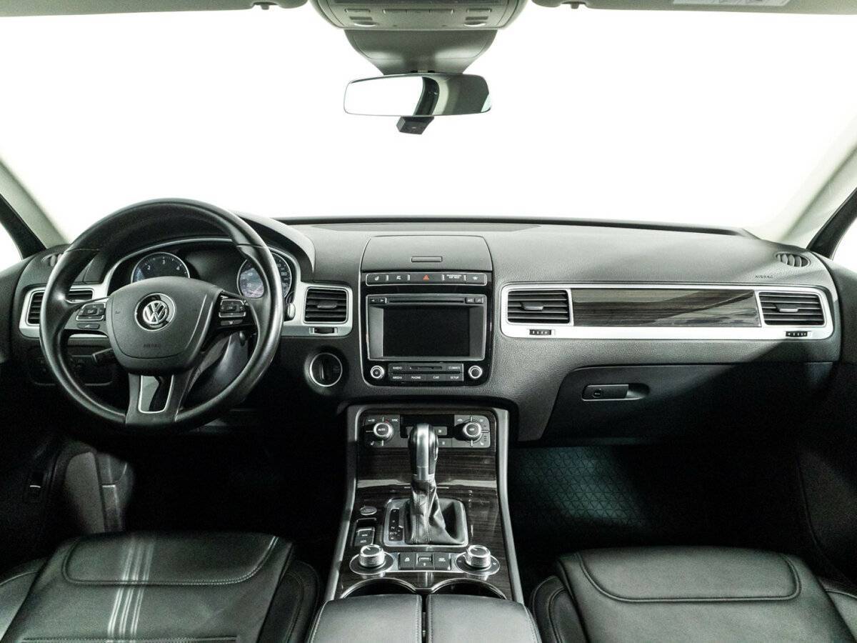 Volkswagen Touareg 2016 года с пробегом. Фото: #12