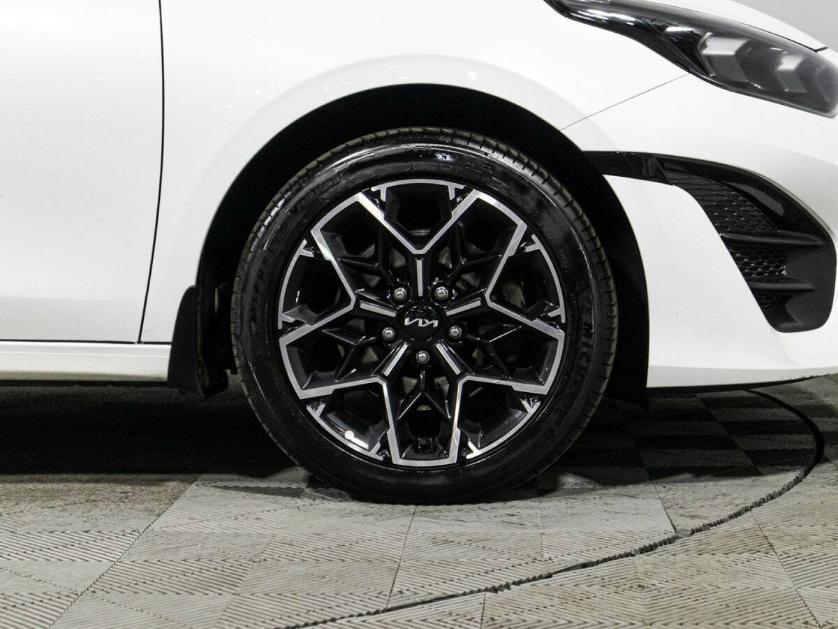 Б/У Киа Сид 2021 года. Фото: #23