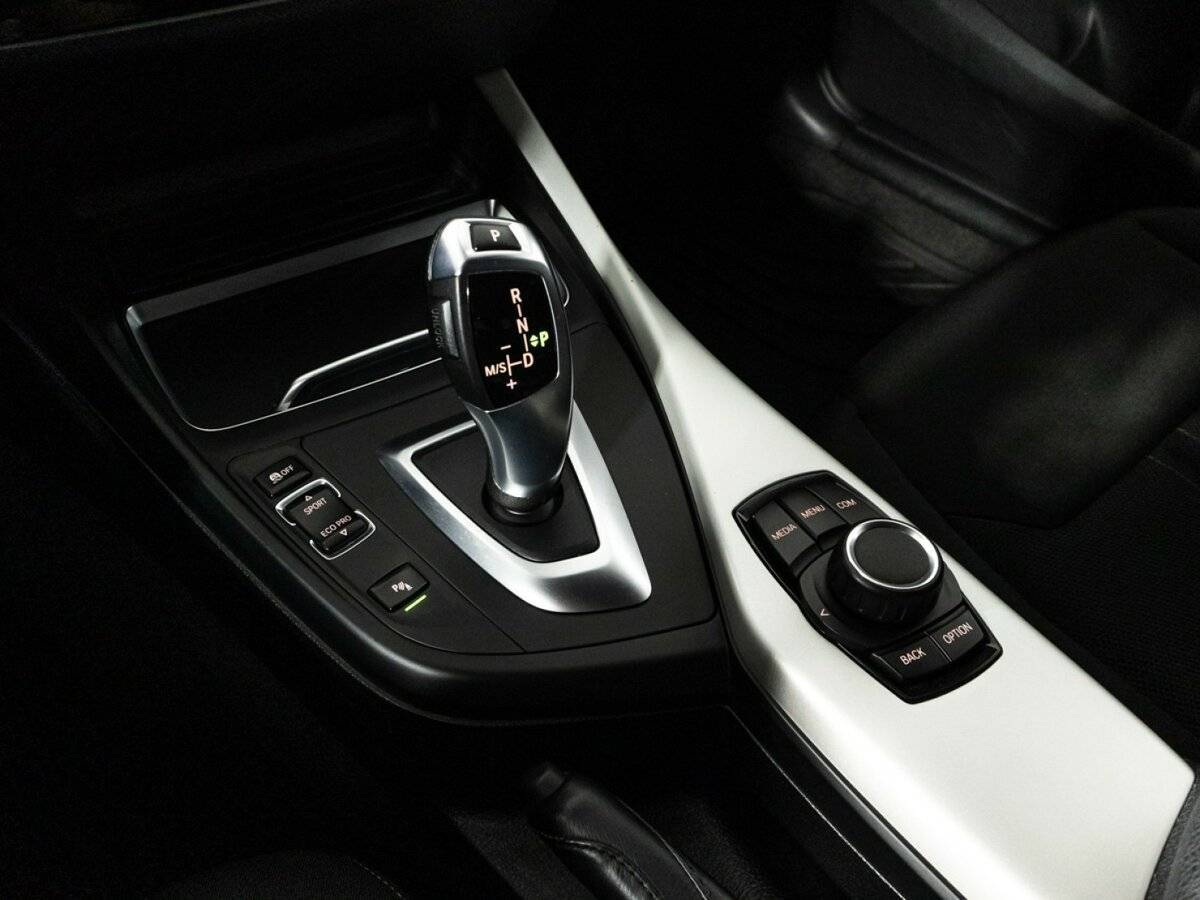 BMW 1 серии 2018 года с пробегом. Фото: #18