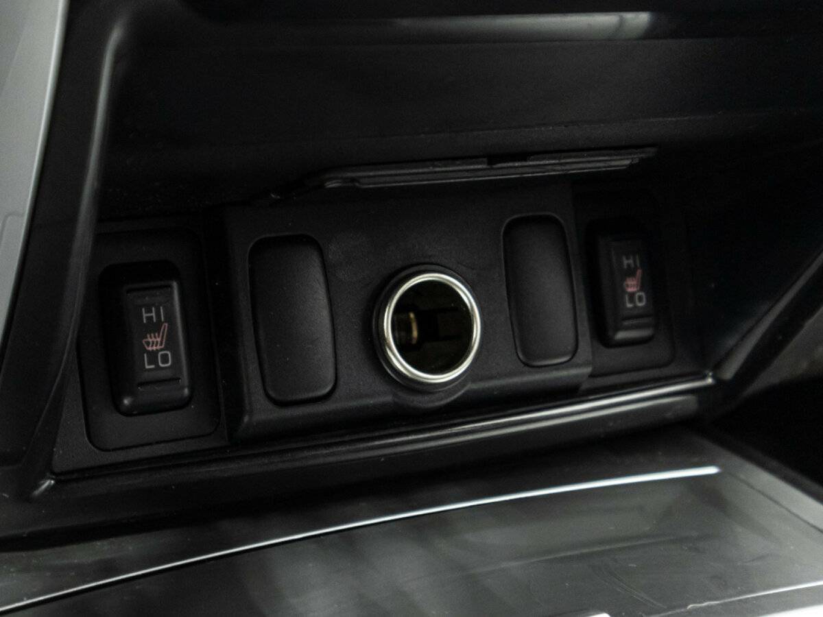 Mitsubishi Pajero Sport 2012 года с пробегом. Фото: #19