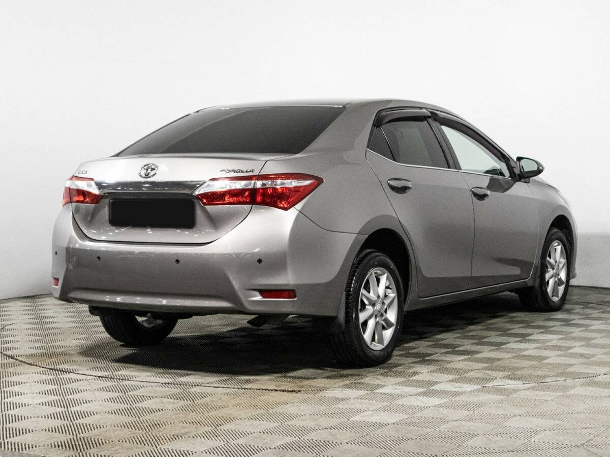 Б/У Тойота Королла 2013 года. Фото: #4