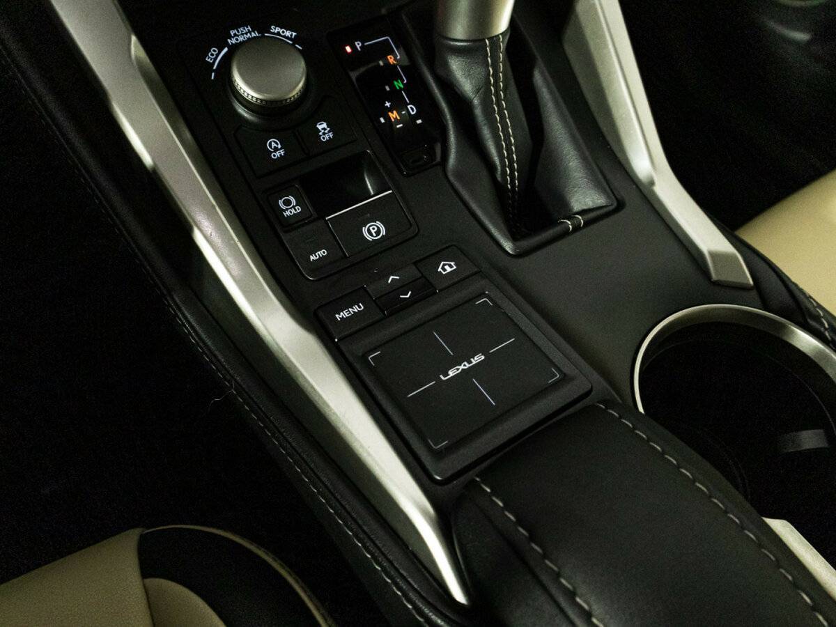 Lexus NX 2015 года с пробегом. Фото: #21