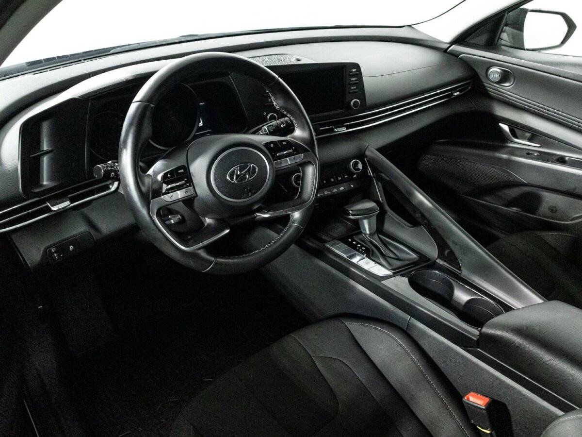 Б/У Хендай Елантра 2021 года. Фото: #10